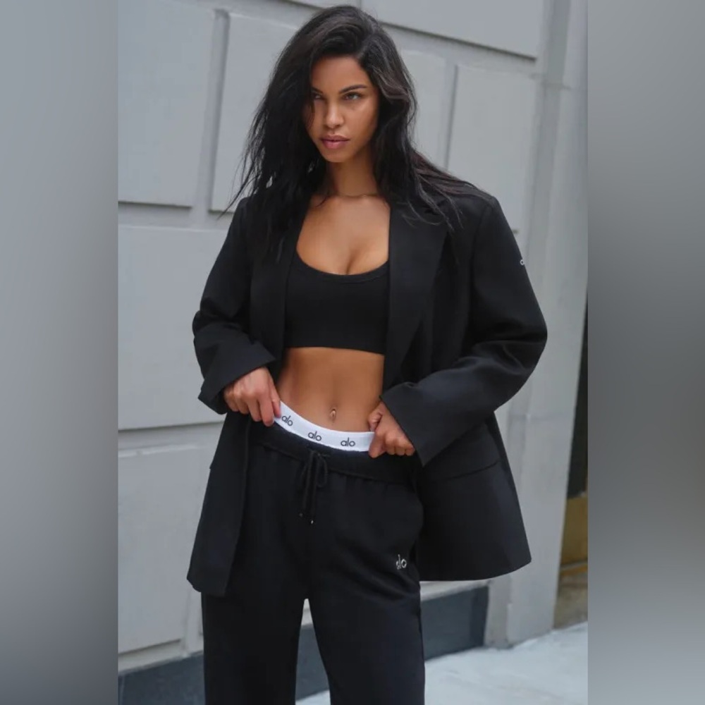 Alo Yoga First Class Blazer Black Size Small BNWT